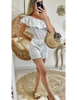 Ma Combi-short Blanche Broderies Et Col Volant