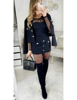 Ma Veste Courte Noire Et Boutons Dorés 5 Ma Veste Courte Noire Et Boutons Dorés -Elegance Douce Boutique ma veste courte noire et boutons dores 1