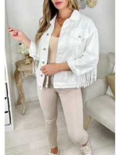 Ma Veste En Jeans Blanche "broderies & Franges" 7 Ma Veste En Jeans Blanche "broderies & Franges" -Elegance Douce Boutique ma veste en jeans blanche broderies franges 2