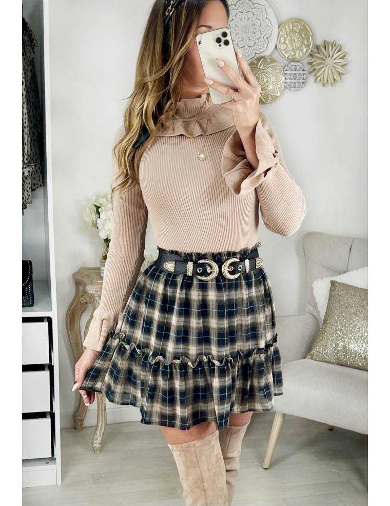 Mon Petit Pull Côtelé Caramel Col Volants 5 Mon Petit Pull Côtelé Caramel Col Volants – Image 3