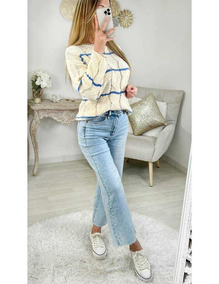 Mon Pull Cream & Blue "ajouré Et Torsadé" 3 Mon Pull Cream & Blue "ajouré Et Torsadé"