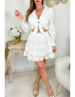 Mon Top Blanc " Broderie & Noué" -Elegance Douce Boutique mon top blanc broderie noue 2