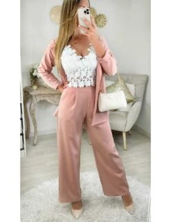 Mon Top Blanc "Jolie Broderie" -Elegance Douce Boutique mon top blanc jolie broderie 3