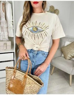 Tee Shirt Beige Oversize Motif œil Et Sequins -Elegance Douce Boutique tee shirt beige oversize motif oeil et sequins 2